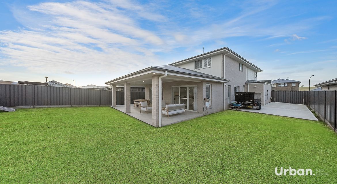 Lochinvar 11 Gregory Road