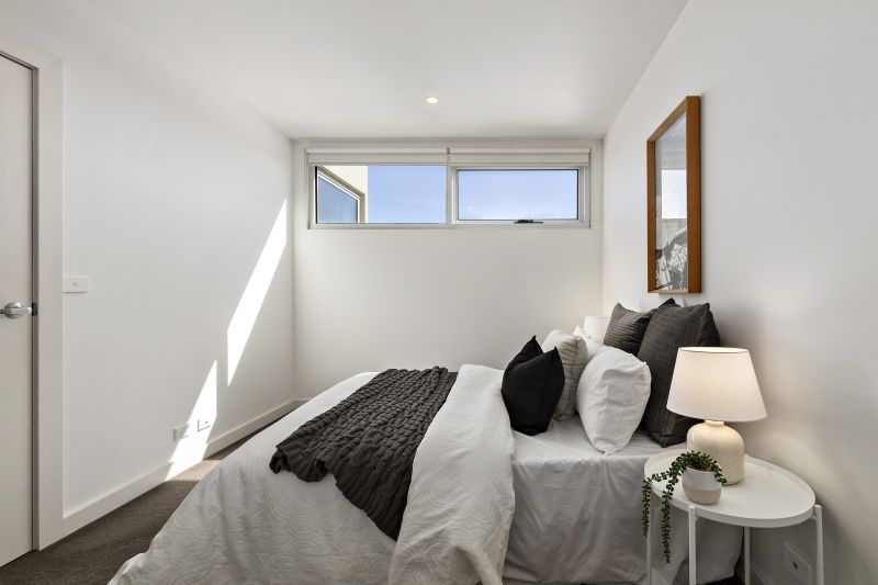 401/7 Warrs Avenue, Preston