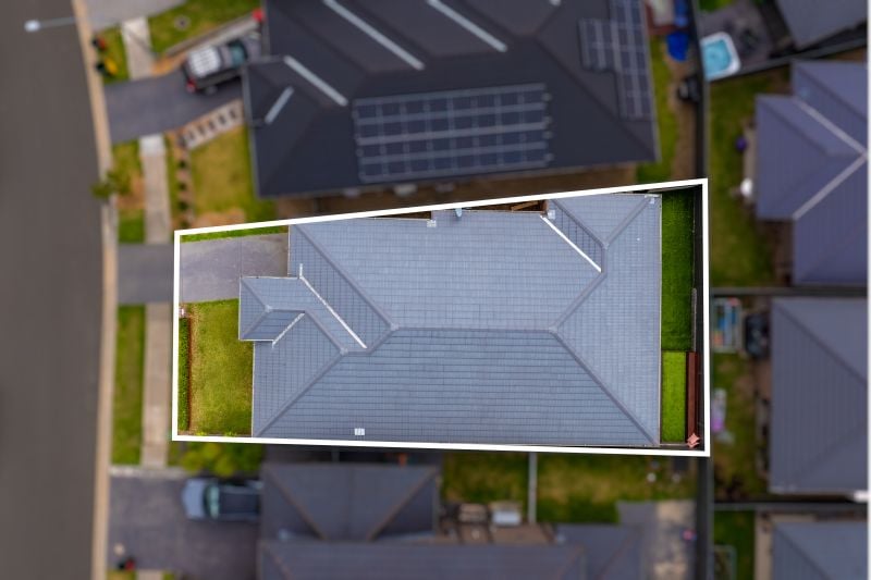 An immaculate and low maintenance living