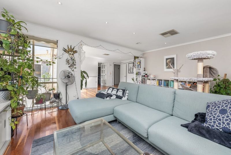 1 Farmhouse Court, Sydenham - Thumbnail 5