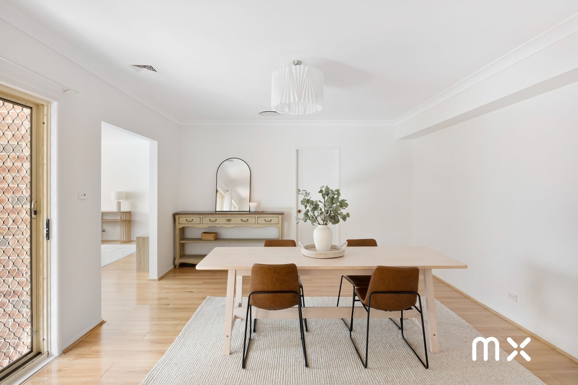 19 Reed Park Place, Horsley - Thumbnail 3