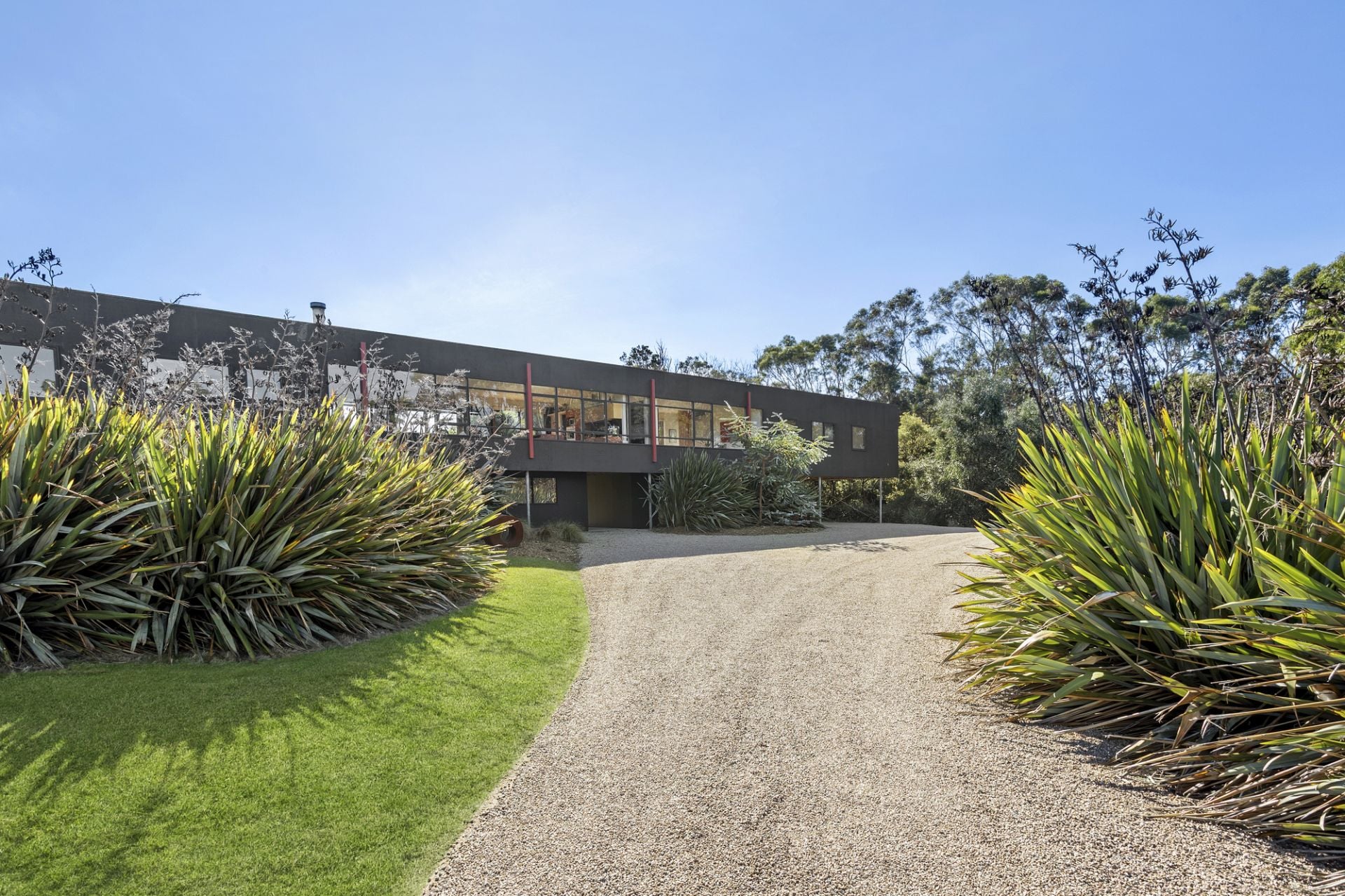 11 Seal Street, Point Leo, Point Leo - Thumbnail 2