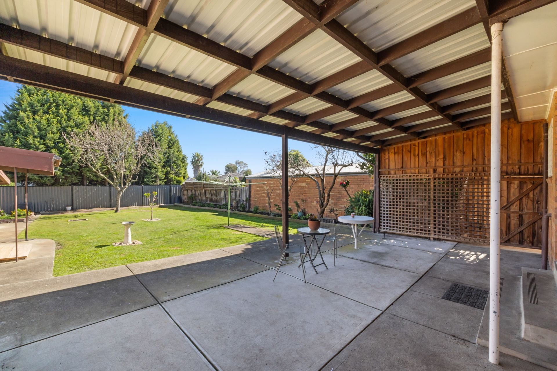 Comfortable Classic on 655m² (approx.) With Endless Potential