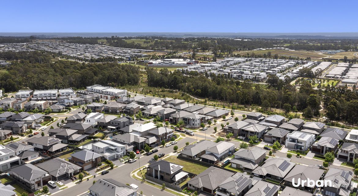 Denham Court 9 Starfruit Street