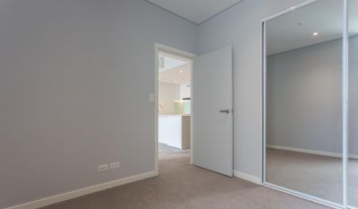 906/3 Foreshore Place, Wentworth Point, Wentworth Point - Thumbnail 3