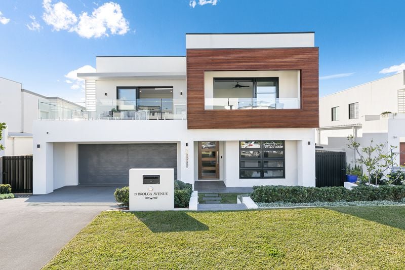 19 Brolga Avenue GREENHILLS BEACH 2230