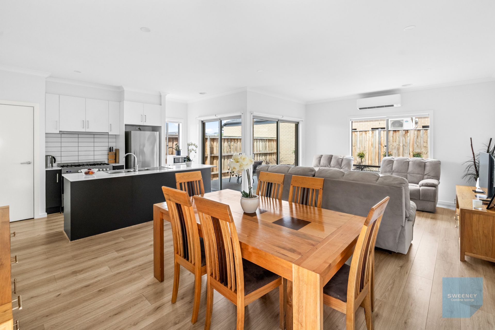 59 Paskas Drive, Fraser Rise - Thumbnail 6