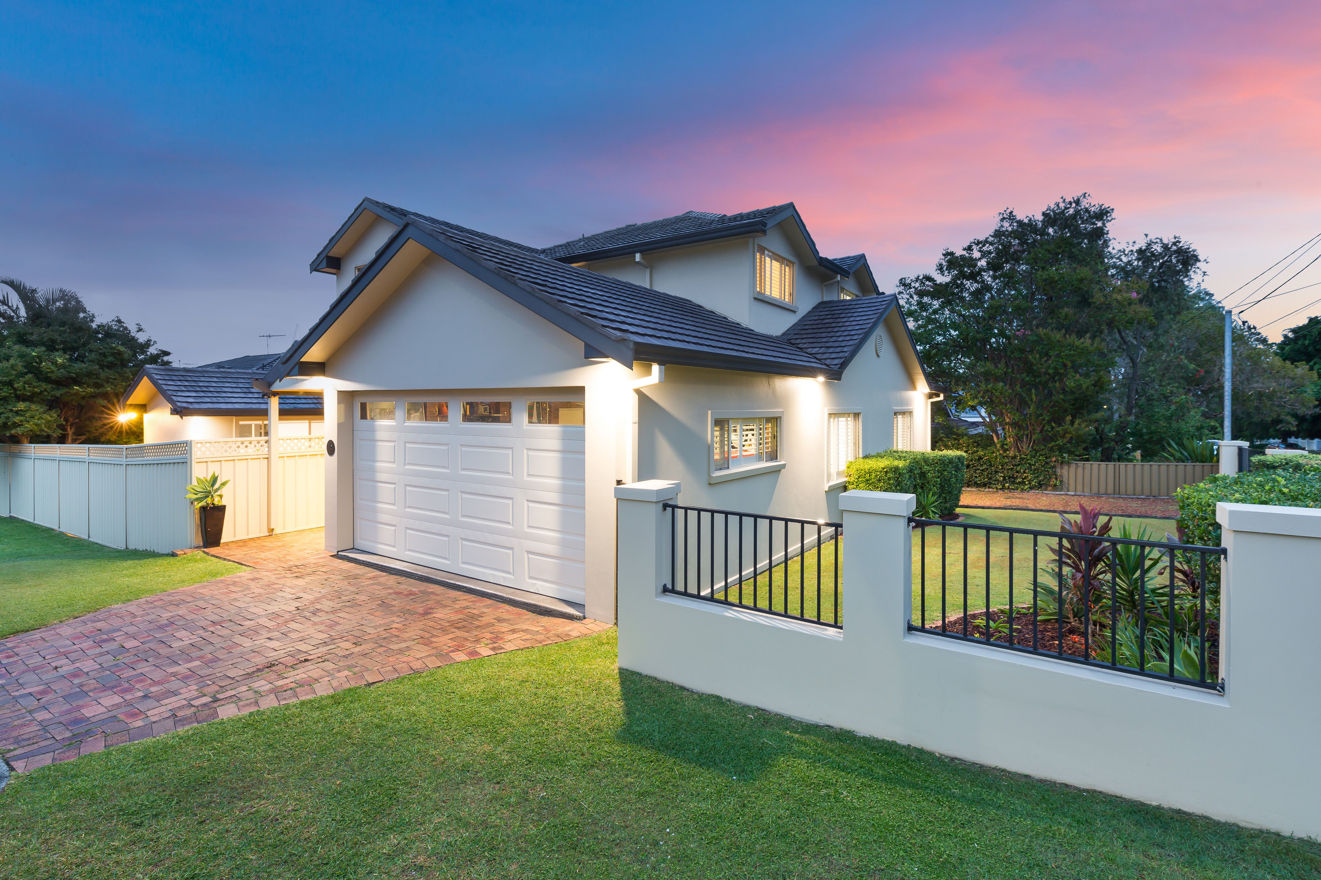 18 Crescent Road CARINGBAH SOUTH 2229