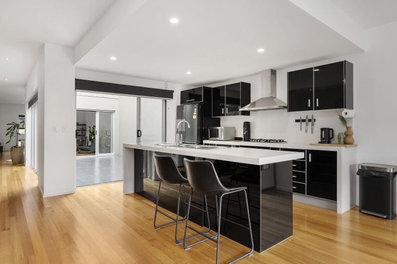 90 Maserati Drive, Epping