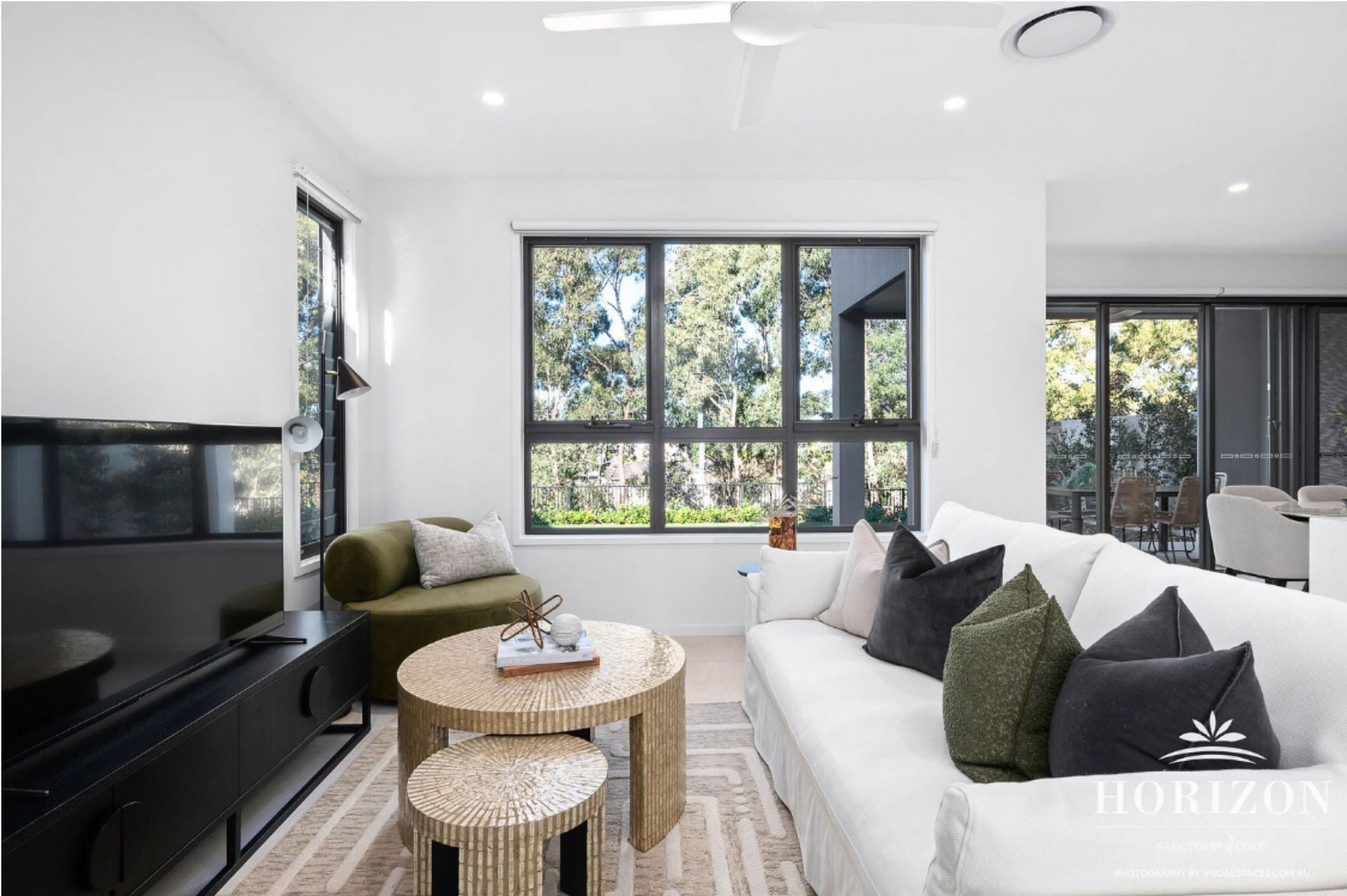 6317 Horizon Court, Sanctuary Cove - Thumbnail 8
