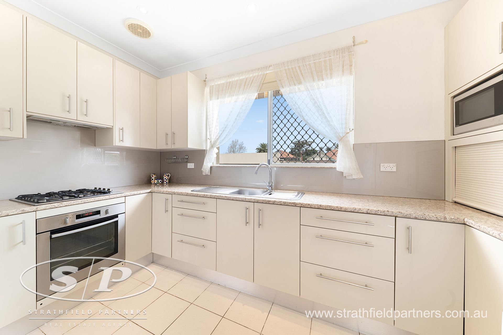 15 Kelso Street, Burwood Heights, Heights - Thumbnail 7