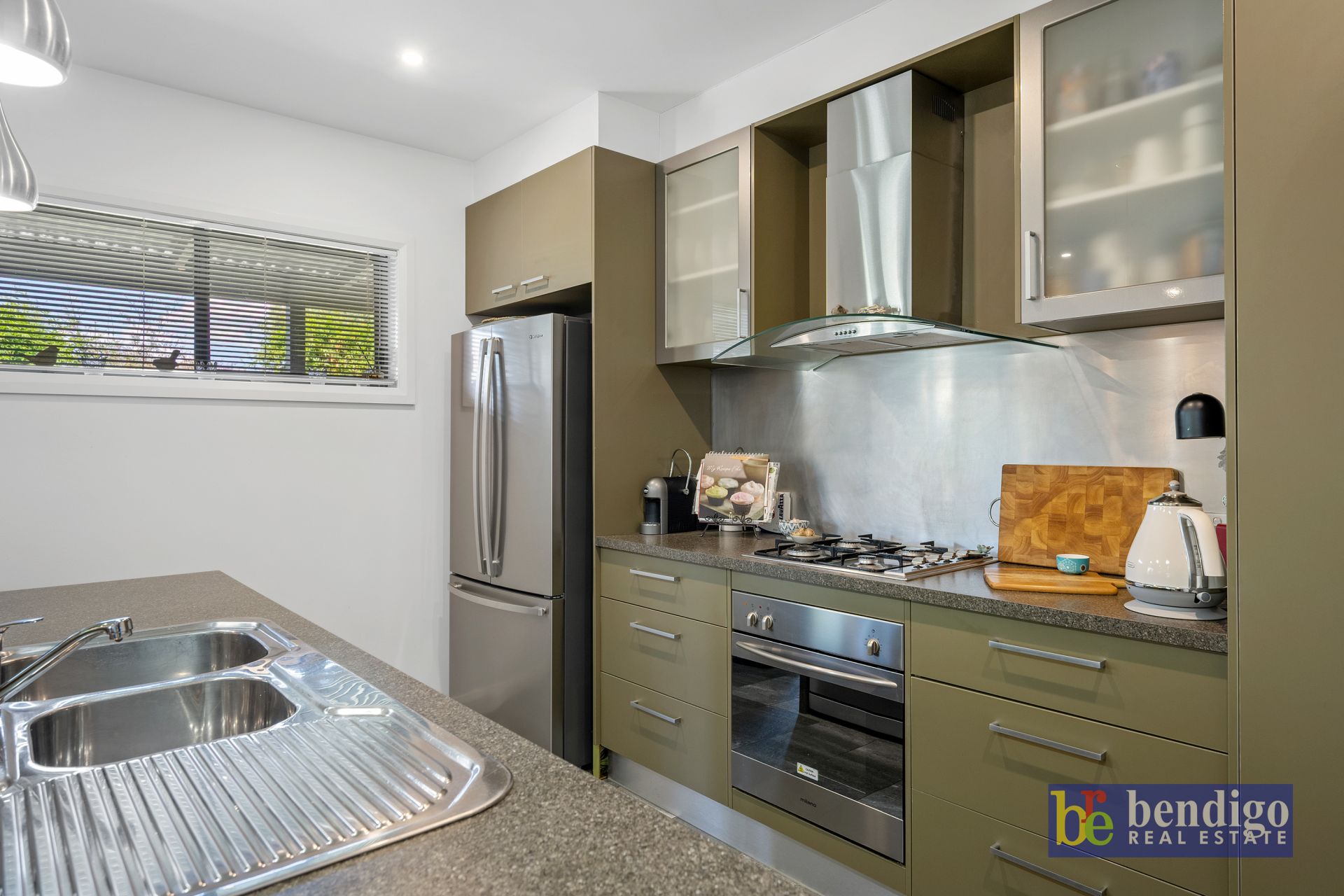 9A Lawson Street Spring Gully VIC, Gully - Thumbnail 2