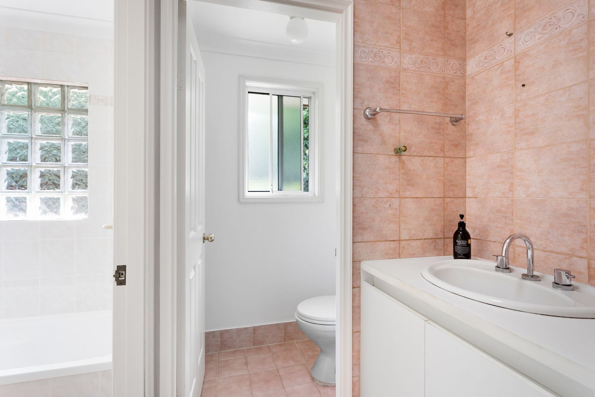 9 Bellambi Place, Glenning Valley, Glenning Valley - Thumbnail 8
