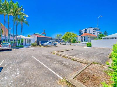 VERSATILE GROUND FLOOR OFFICE/CONSULTING