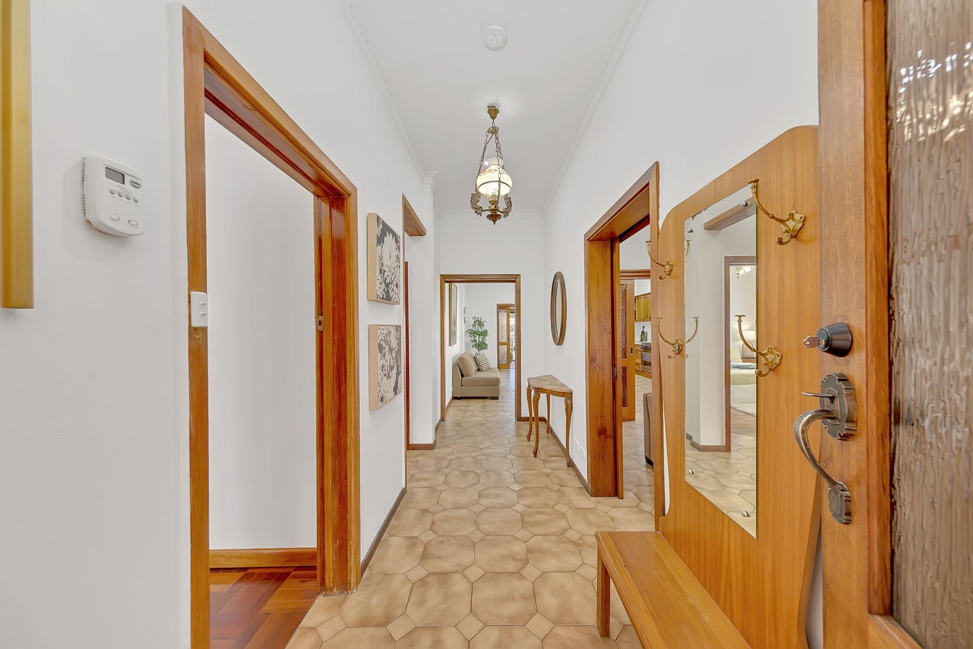 The Prestige Of OAKHILL / The Power of Land