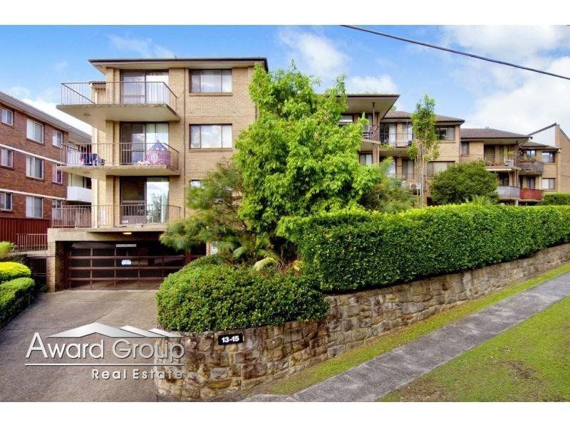 Unit 1/13-15 Meadow Crescent MEADOWBANK NSW