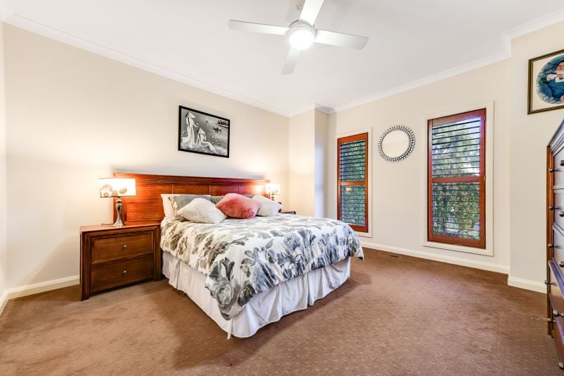 2 Rockbank Court, South Morang