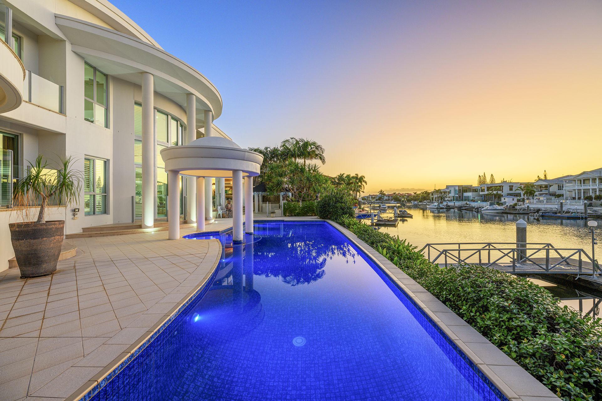 21-23 The Peninsula, Sovereign Islands QLD 4216, Sovereign Islands - Thumbnail 2