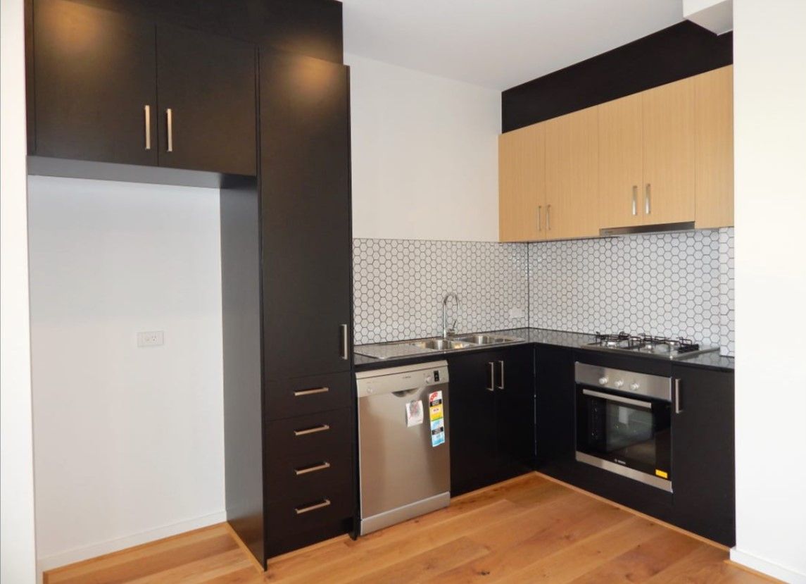 PERFECT LOCATION AND CLOSE TO THE RING ROAD