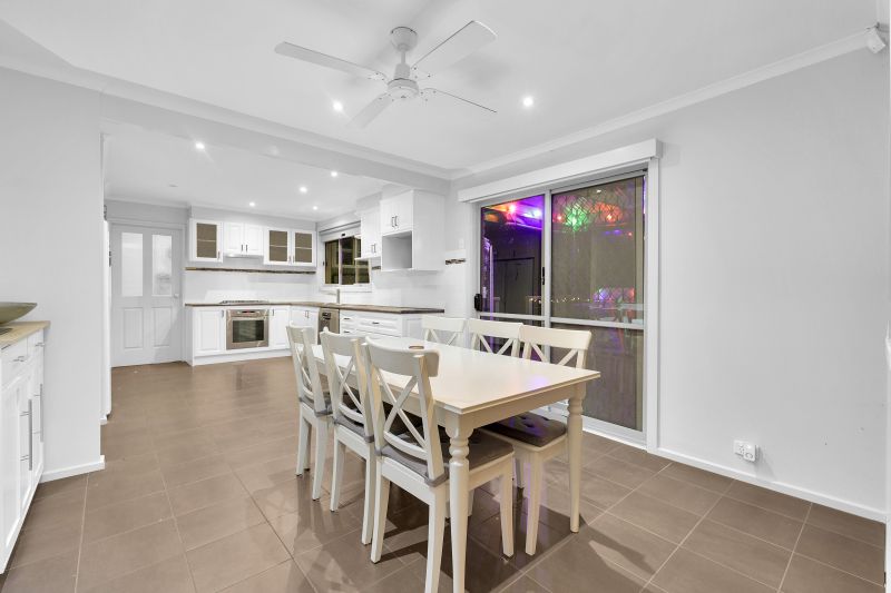 4 Exton Close, Epping