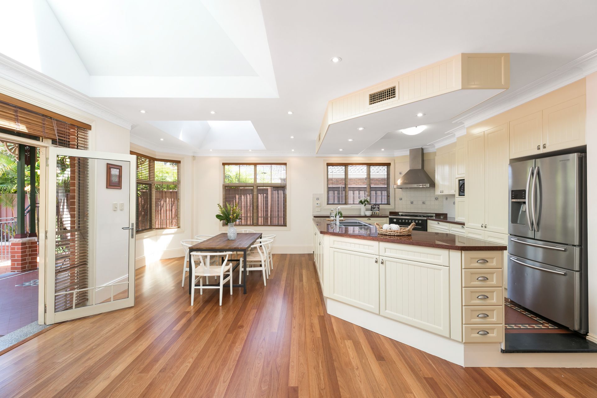 32 Telopea Avenue, CARINGBAH SOUTH, Caringbah South - Thumbnail 4