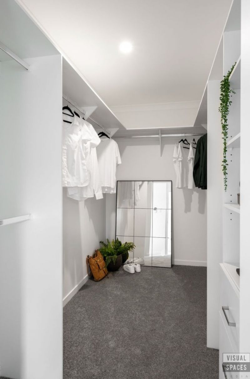 102/6304 Horizon Drive, Sanctuary Cove - Image 1