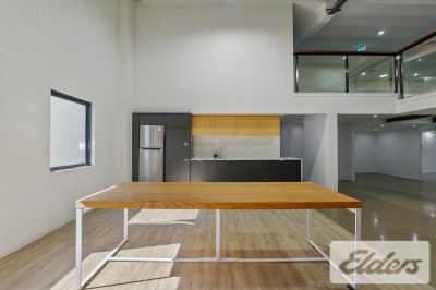 HIGH END NEWSTEAD OFFICE / SHOWROOM!