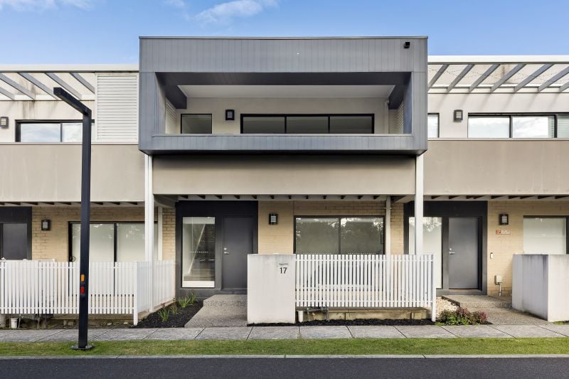 17 Gorman Drive, Mill Park