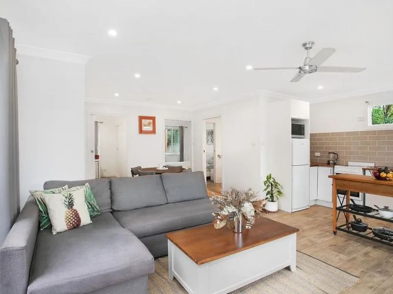 16A Tall Timbers Rd Wamberal NSW, Wamberal - Thumbnail 2