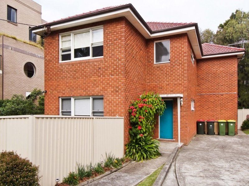 2/24 Searl Road CRONULLA 2230