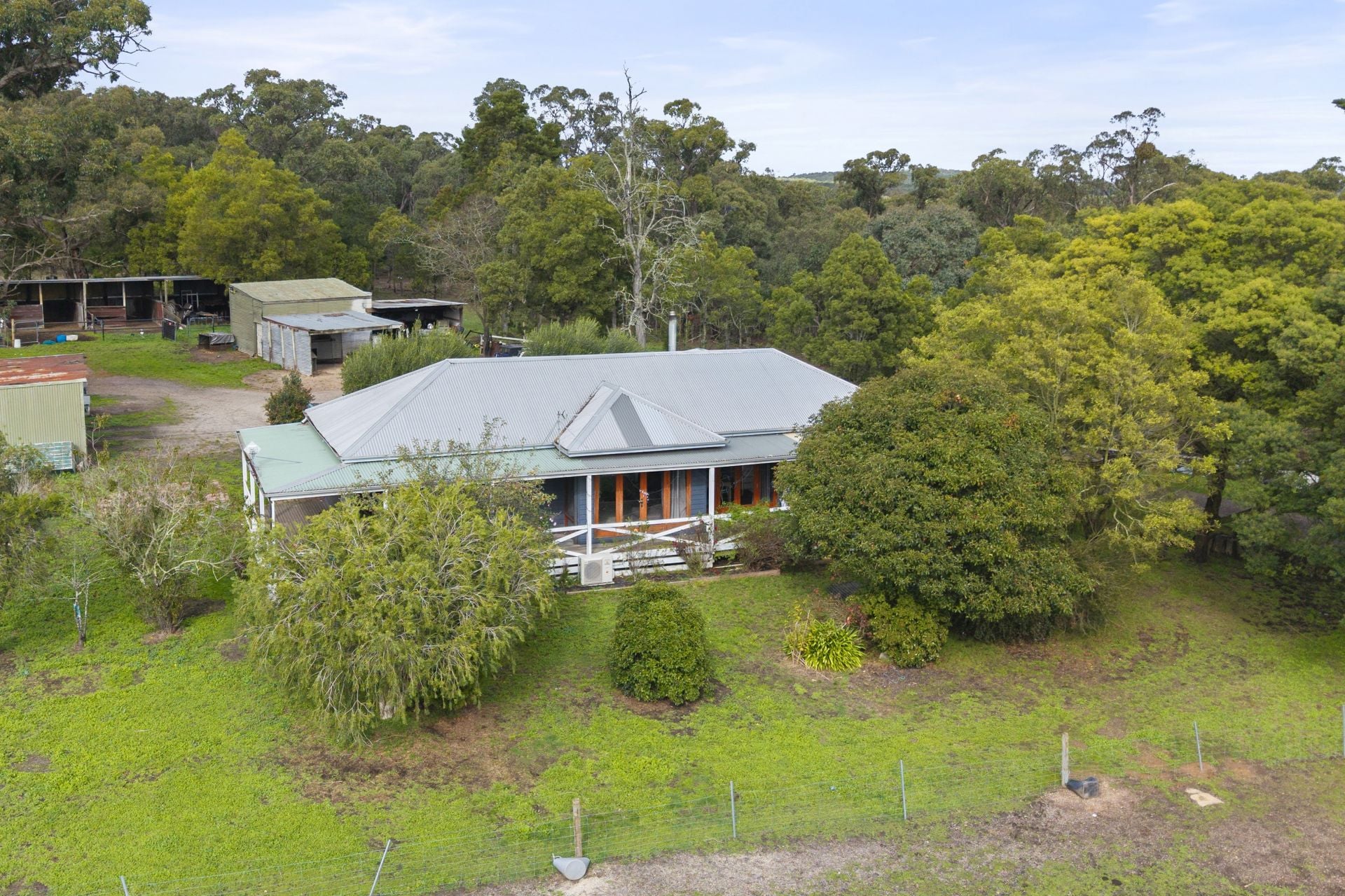 969 Glenelg Highway, Smythes Creek, Smythes Creek - Thumbnail 8