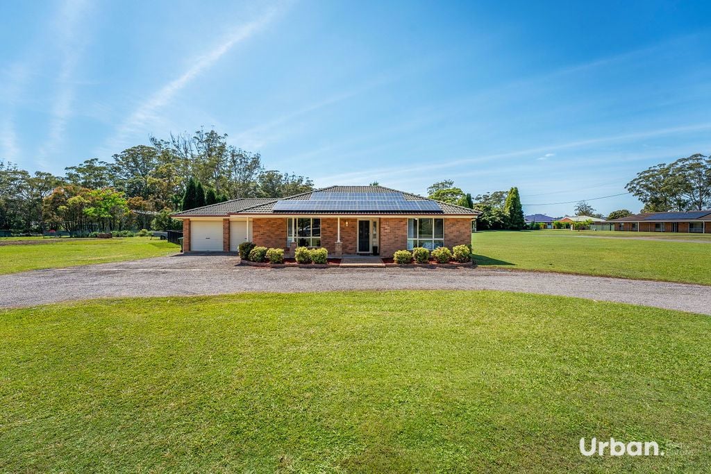 Medowie 15 Ford Avenue