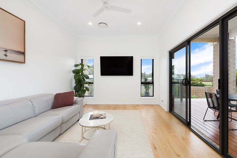 21 Peregrine Drive, GREENHILLS BEACH, Greenhills Beach - Thumbnail 4