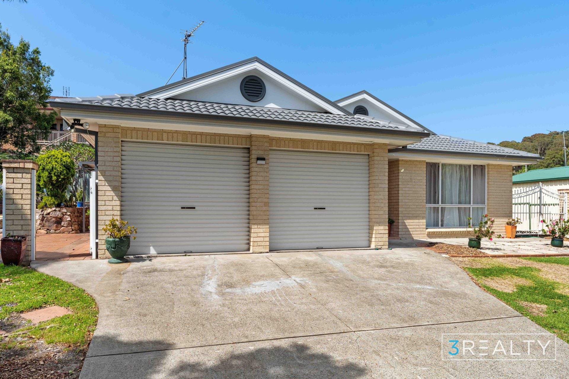 31 Silky Oak Drive, Caves Beach - Thumbnail 2