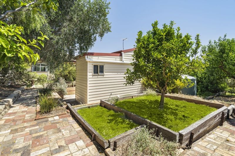 56 Tambo Avenue, Reservoir