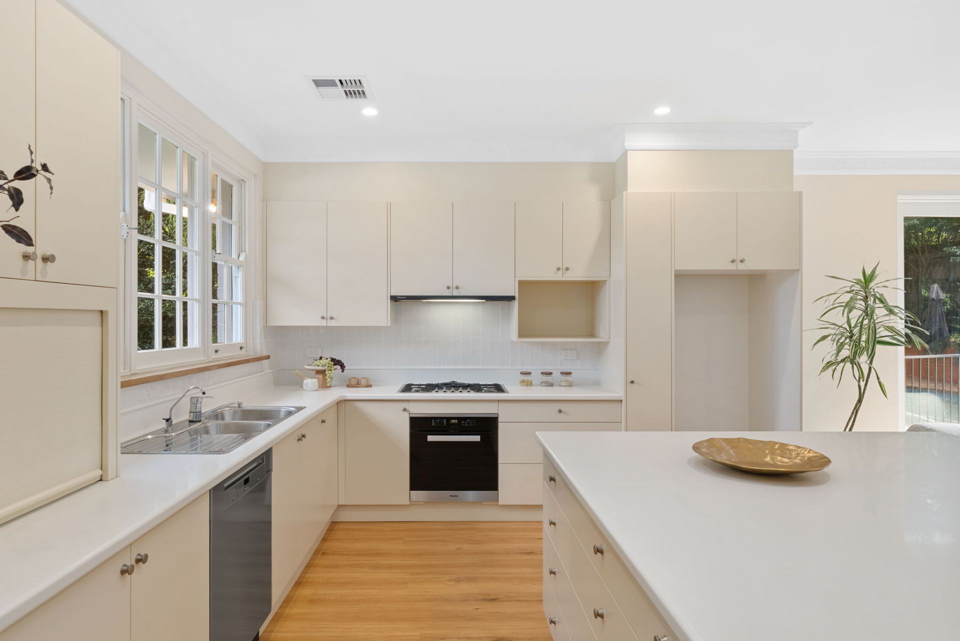 48 Warrangi Street, Turramurra, Turramurra - Thumbnail 5