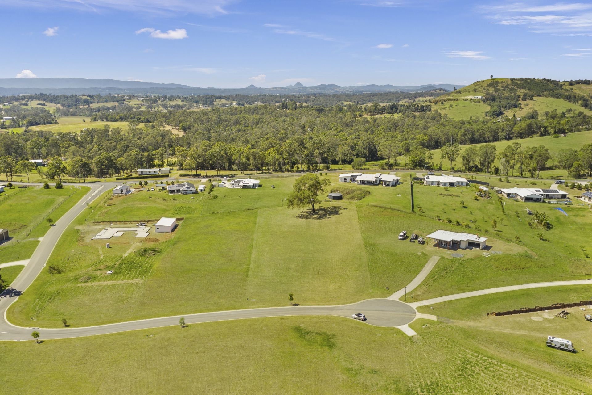 24/ Blacksmith Circuit, McIntosh Creek - Thumbnail 5