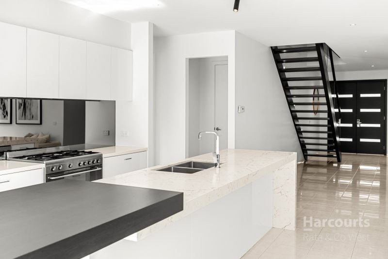 47 Enterprise Circuit, Fraser Rise