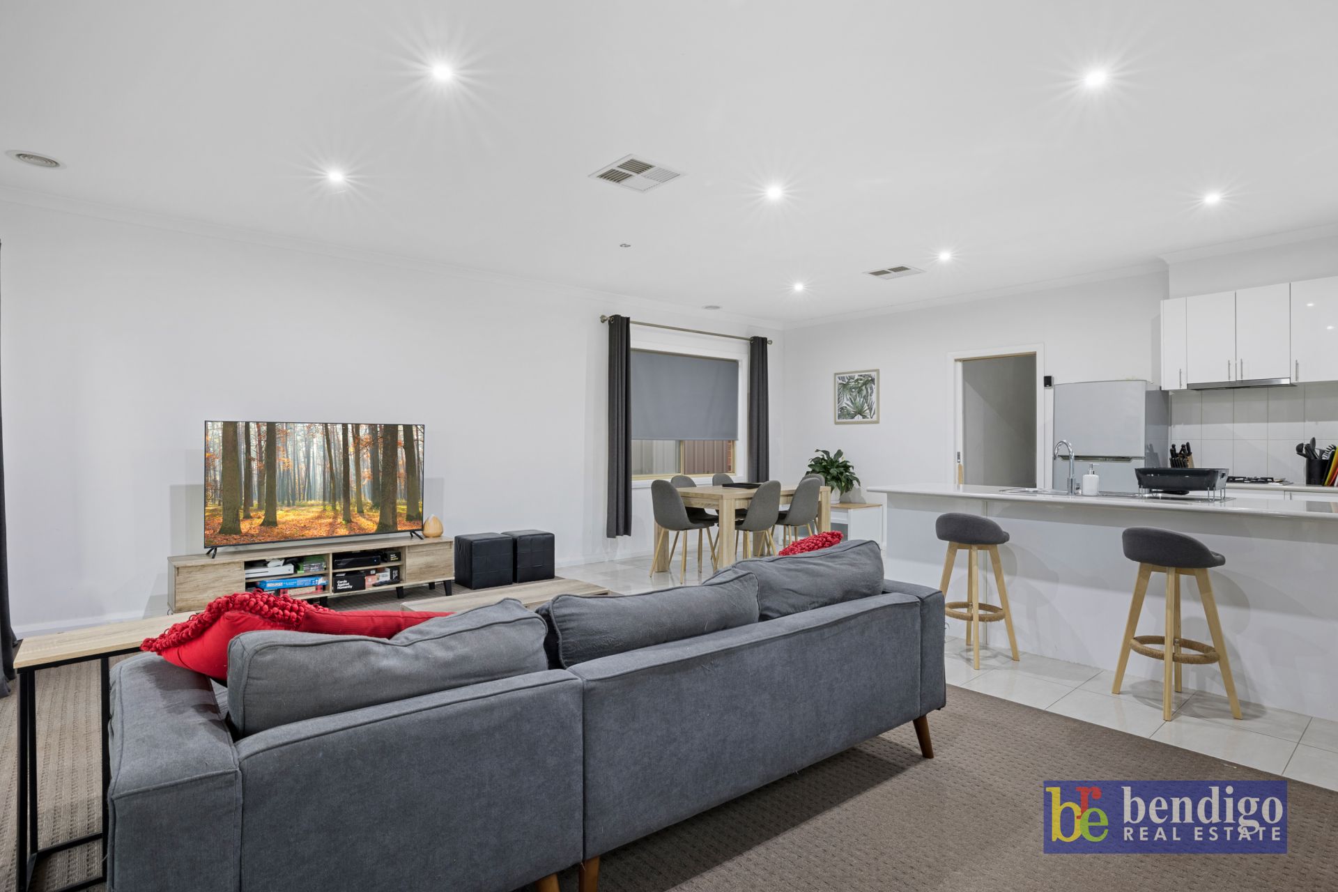 3B Alison Boulevard Epsom VIC, Epsom - Thumbnail 5