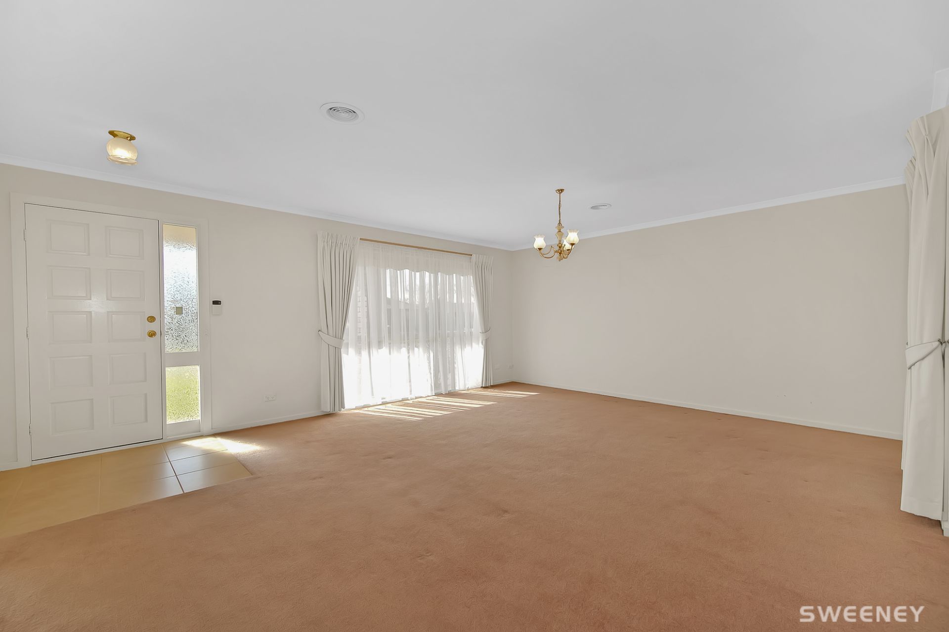 15 Hakea Court, Altona Meadows - Thumbnail 3