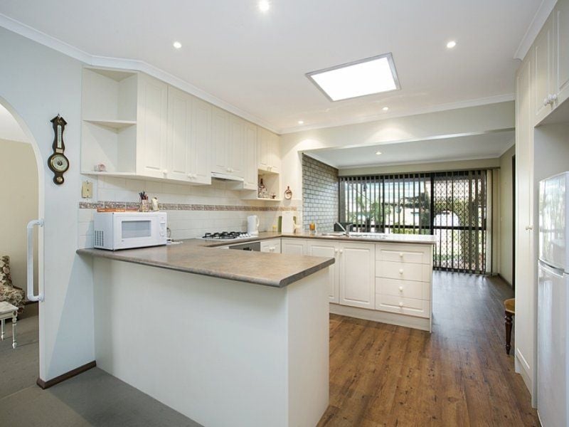 10 James Street STRATHDALE VIC, Strathdale - Thumbnail 4