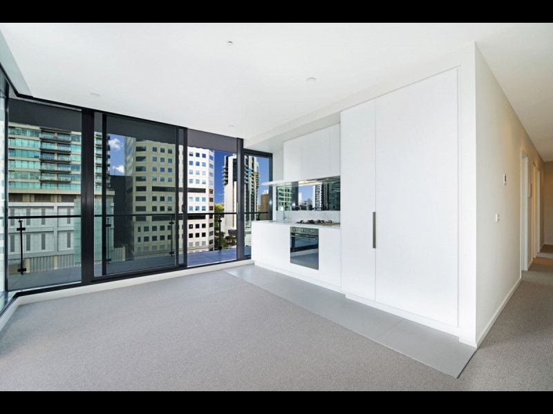 902/52 Park Street, South Melbourne - Thumbnail 2