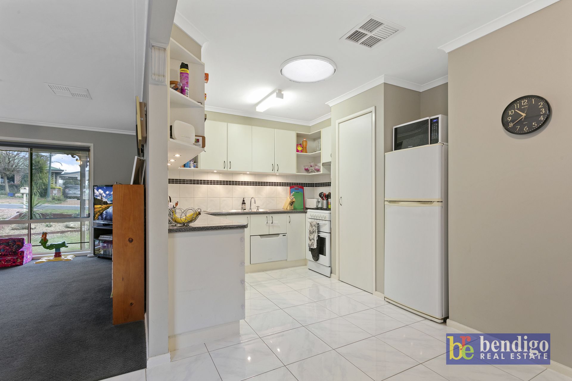 1 Timberview Terrace Kangaroo Flat VIC, Flat - Thumbnail 5