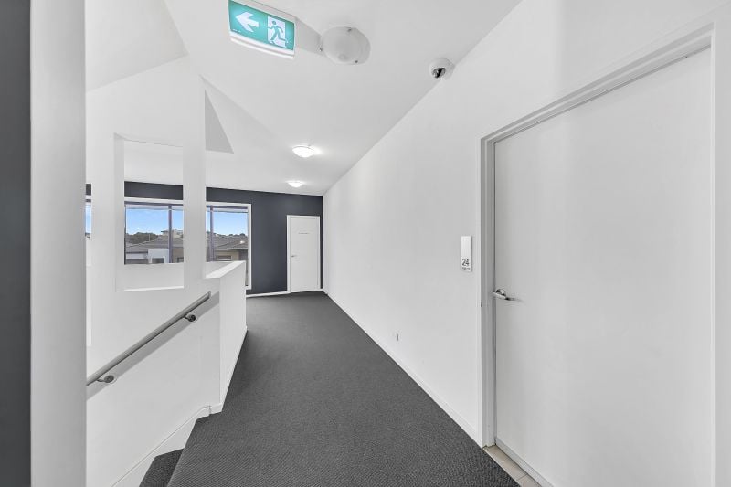 24/1 Jarama Boulevard, Epping