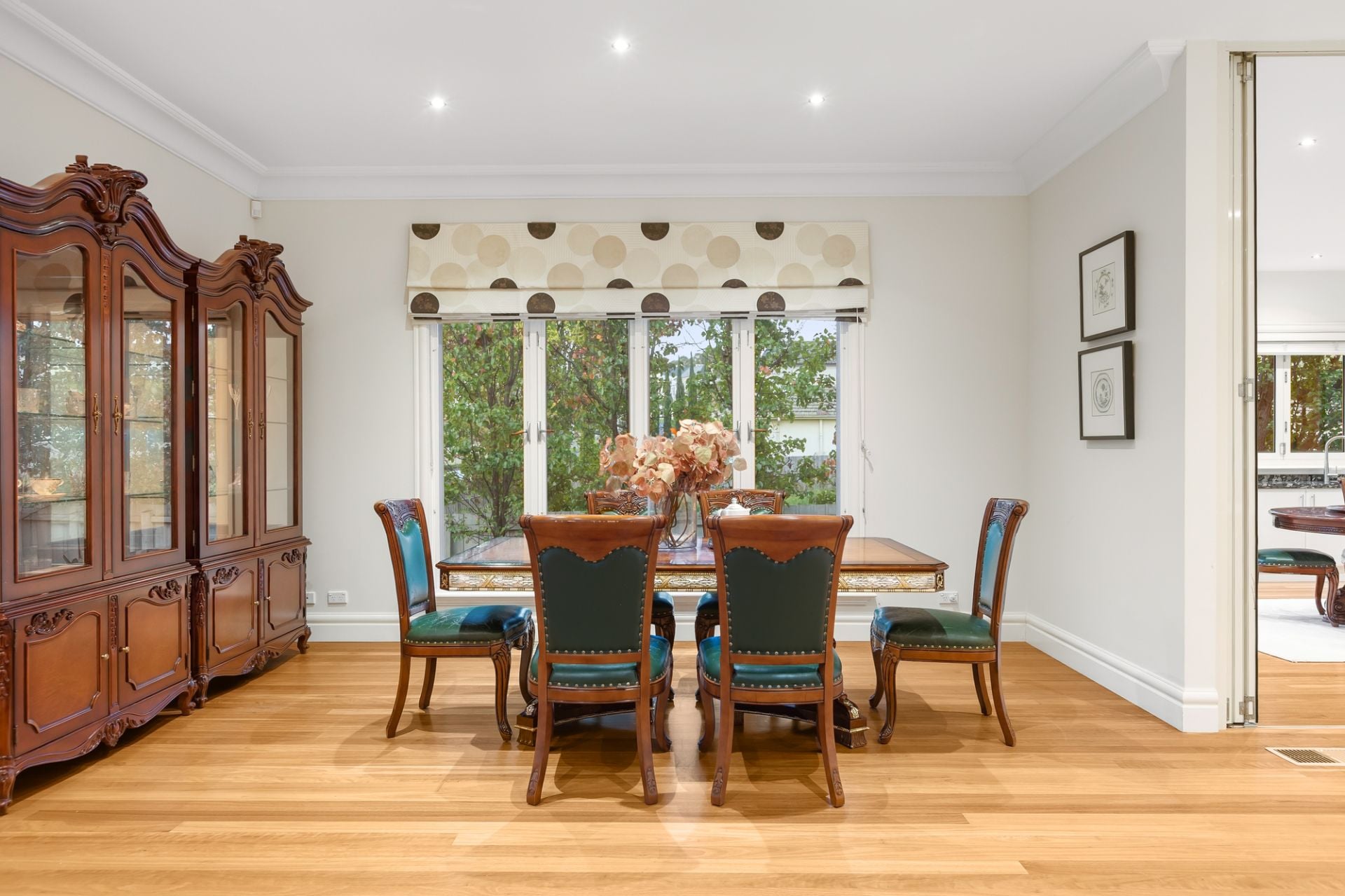 1 Wynyard Crescent, Balwyn North, Balwyn North - Thumbnail 5