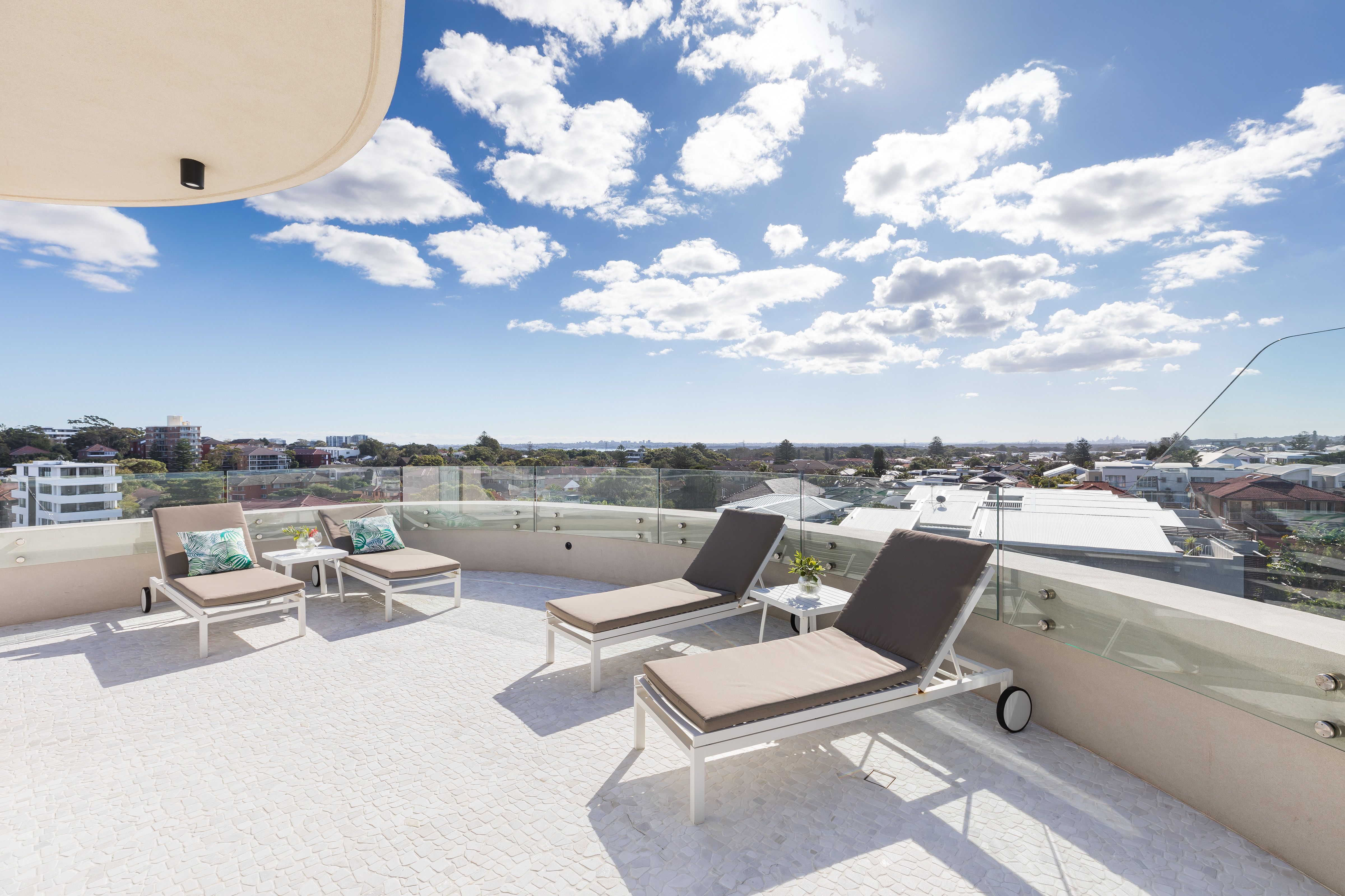 401/2 Marlo Road CRONULLA 2230