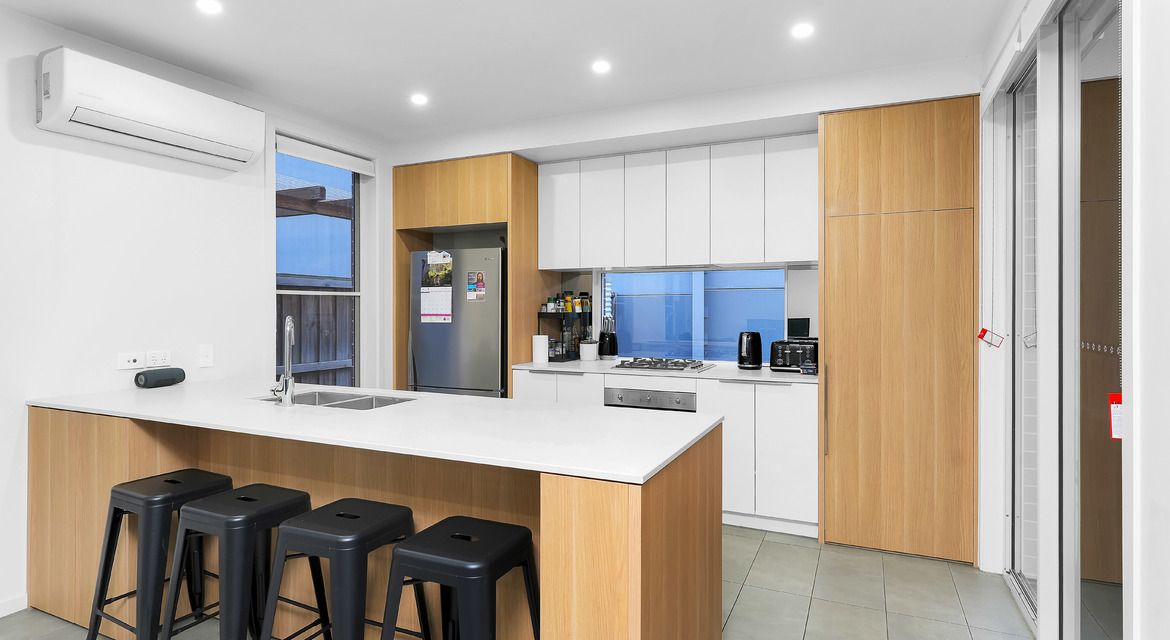 Denham Court 70 Indigo Crescent