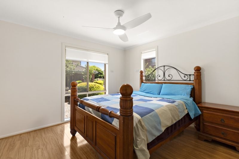 19/2A Crookston Road, Reservoir