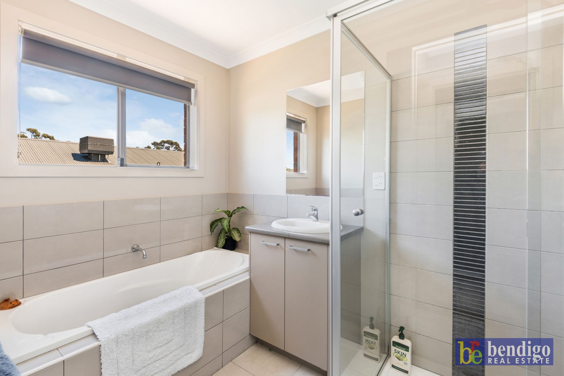 18 Dianella Court Kangaroo Flat VIC, Flat - Thumbnail 7