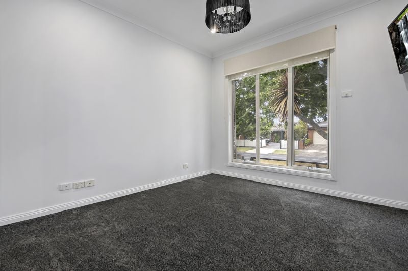 6 Newlyn Drive, Craigieburn